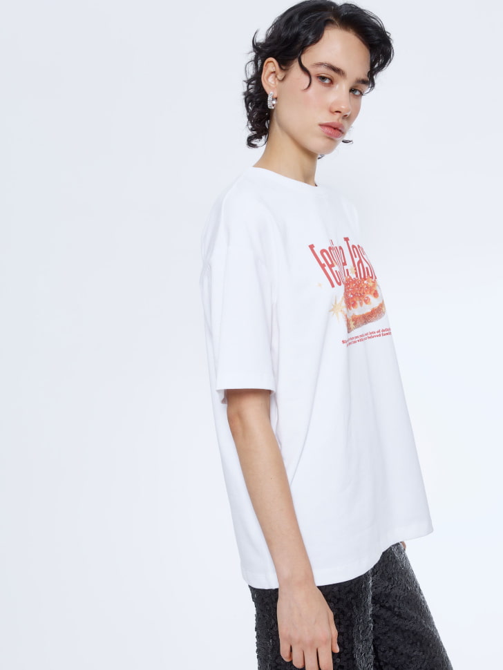 футболка оверсайз с принтом и патчем 4610517173881 купить с доставкой