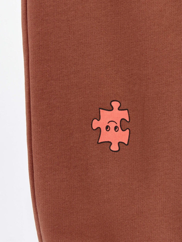 базовые джоггеры для мальчиков из россии вид сбоку