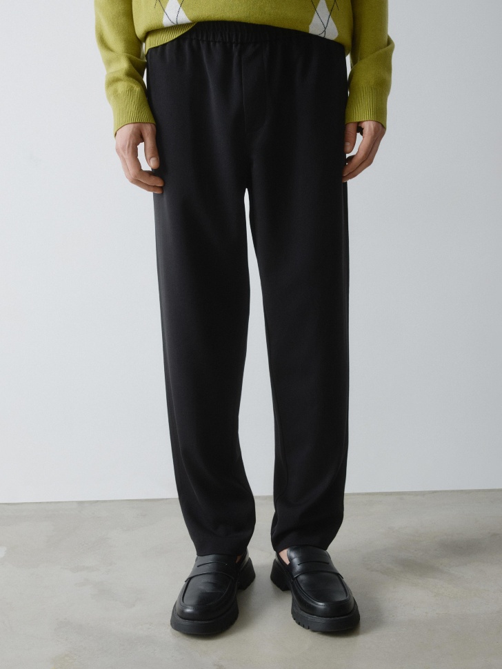 брюки slim fit со средней посадкой от бренда sela вид слева