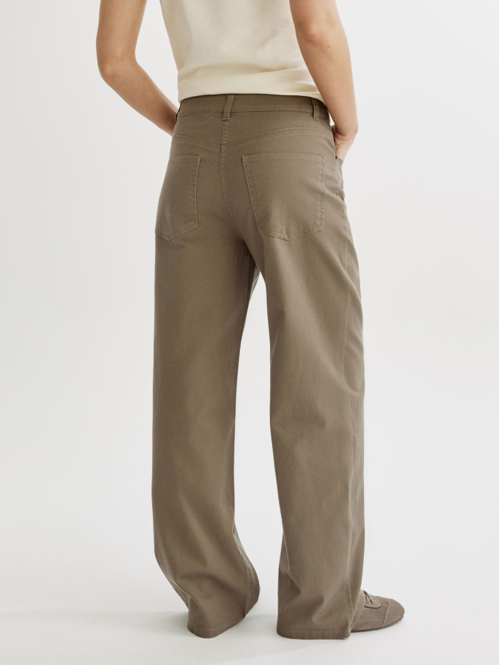 прямые брюки из мягкого хлопка с тенселем по цене 2799 руб вид справа