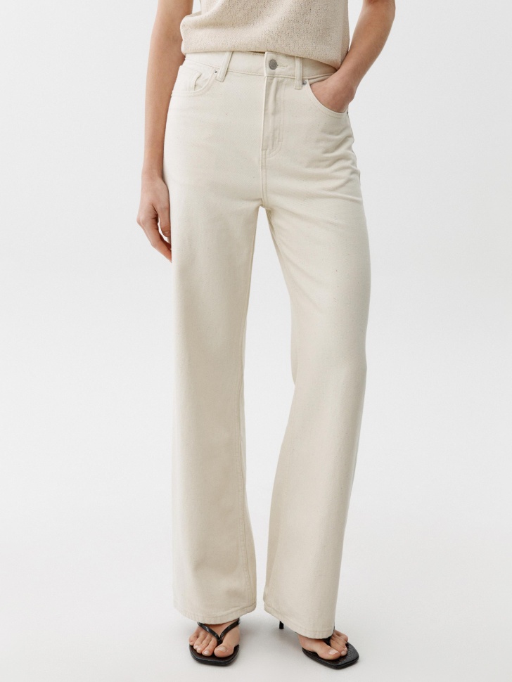 джинсы прямые со средней посадкой из смесового модала от бренда sela вид слева