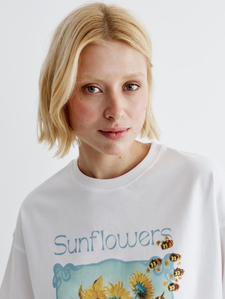 футболка оверсайз с принтом  x союзмультфильм по цене 2999 руб вид справа