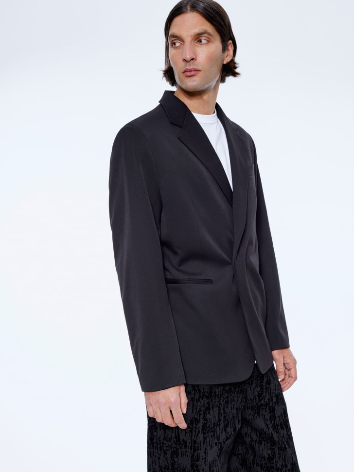 пиджак со смещенной потайной застежкой 4680798463902 со скидкой