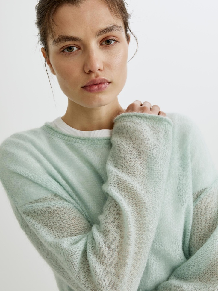 вязаный джемпер из смесовой шерсти альпаки из россии вид сбоку