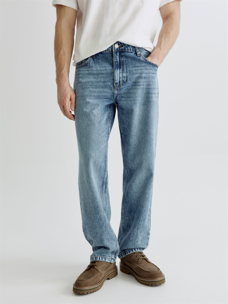 прямые джинсы со средней посадкой от бренда sela вид слева