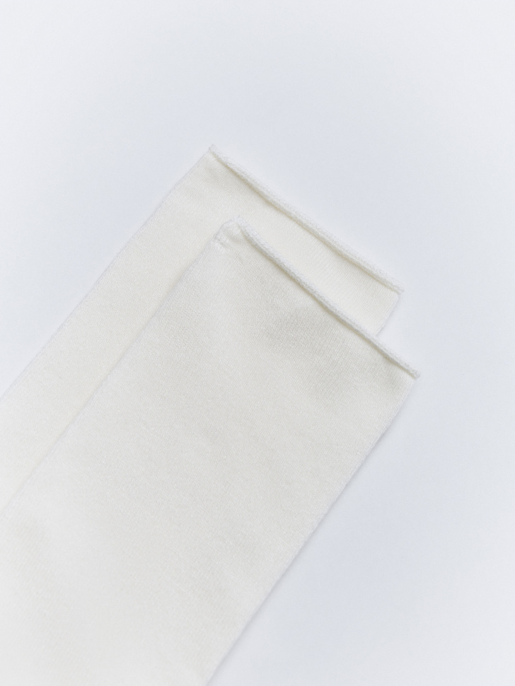 носки из смесового бамбука от бренда sela вид слева