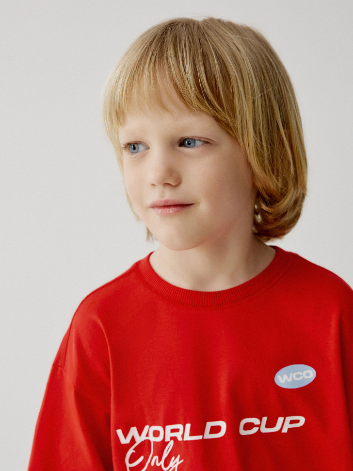 футболка оверсайз с принтом для мальчиков по цене 899 руб вид справа