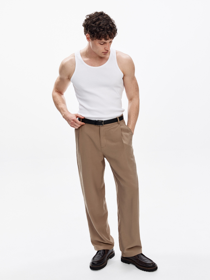 базовая бельевая майка от бренда sela вид слева