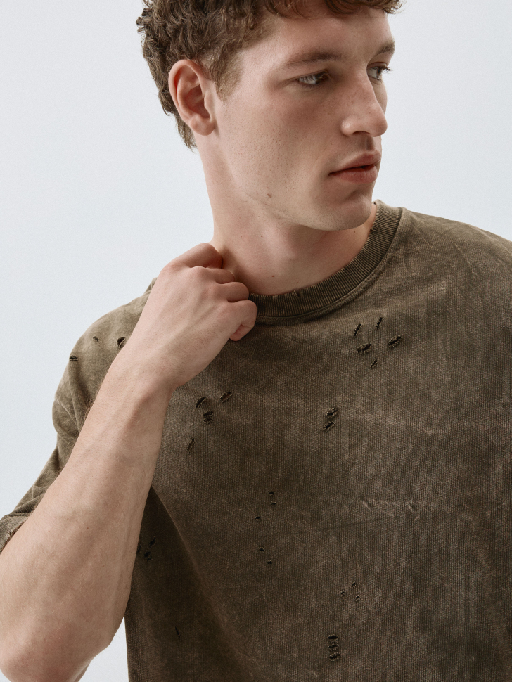

Футболка OVERSIZE FIT с разрезами