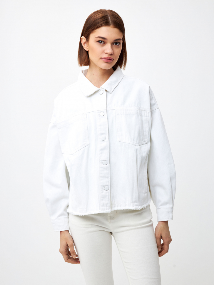 Джинсовая куртка оверсайз (белый, XS)