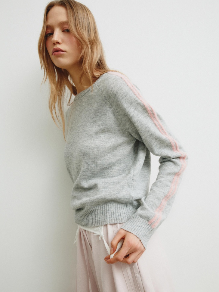 Товар с артикулом 4610517649553 вид сзади