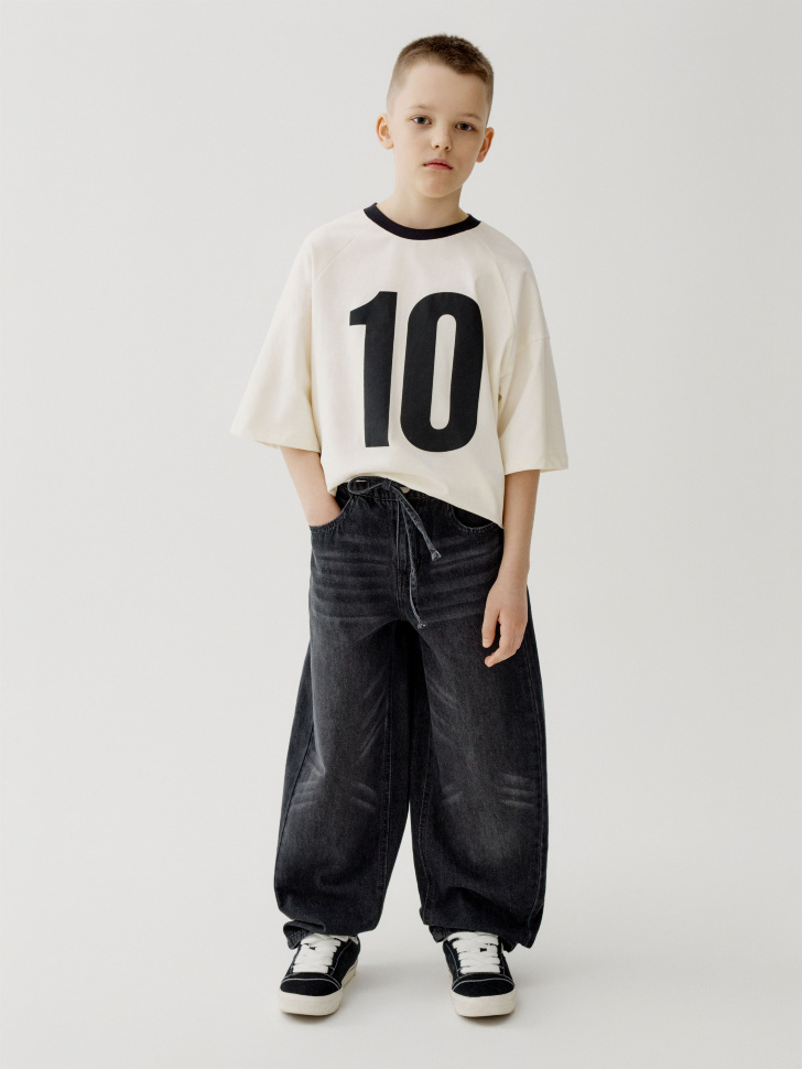 Джинсы багги со шнурком для мальчиков 2599₽