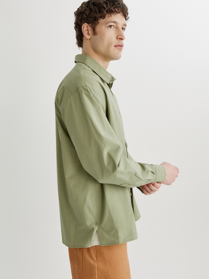 хлопковая рубашка свободного кроя из хлопка спереди