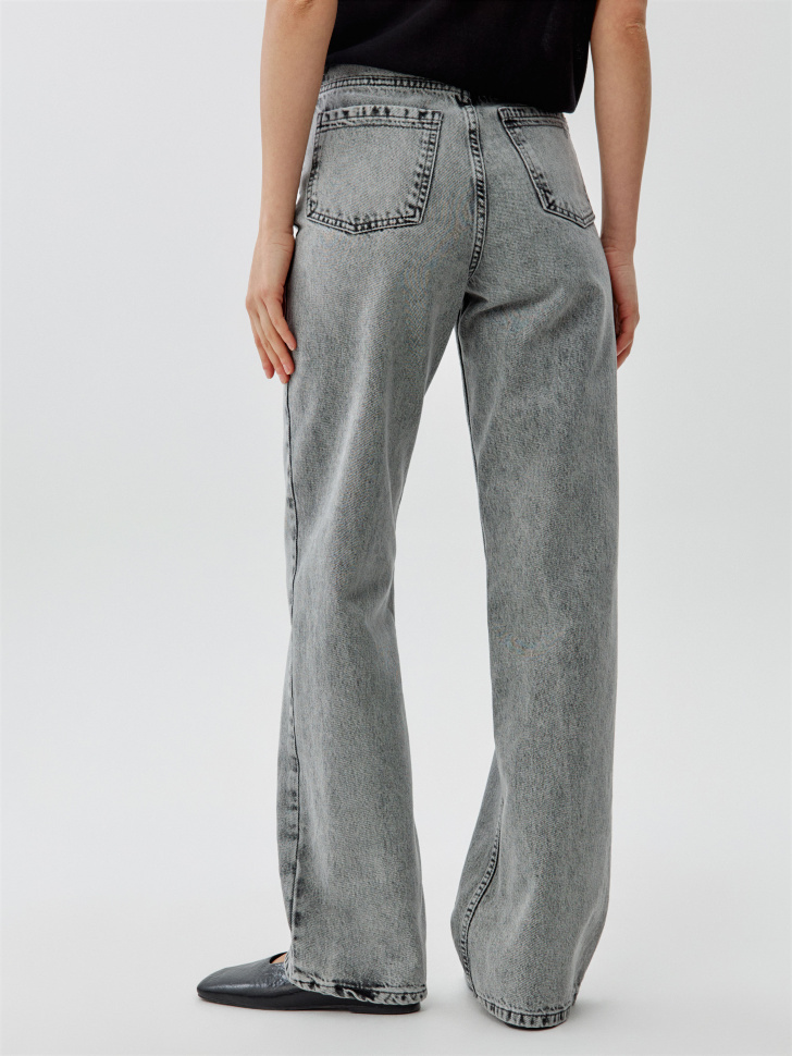 Товар с артикулом 4640611044282 вид сзади