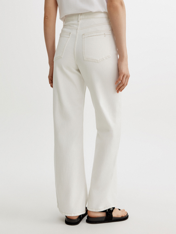 Товар с артикулом 4640611133573 вид сзади