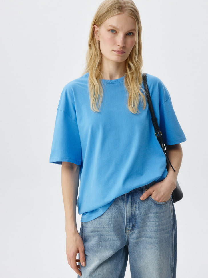 

Футболка MIRA OVERSIZE FIT