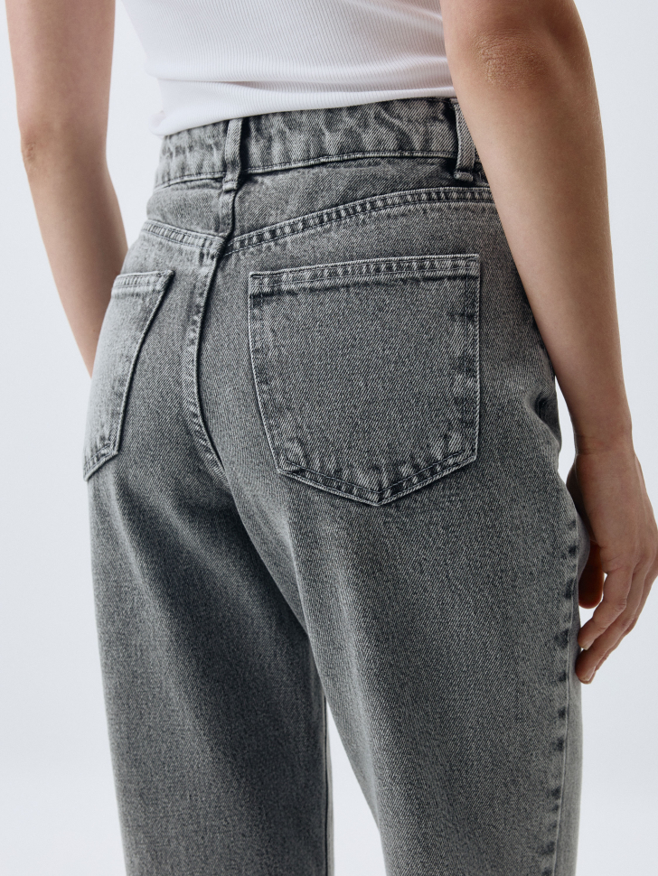 Джинсы 404 MOM FIT из органического хлопка. Фото №6
