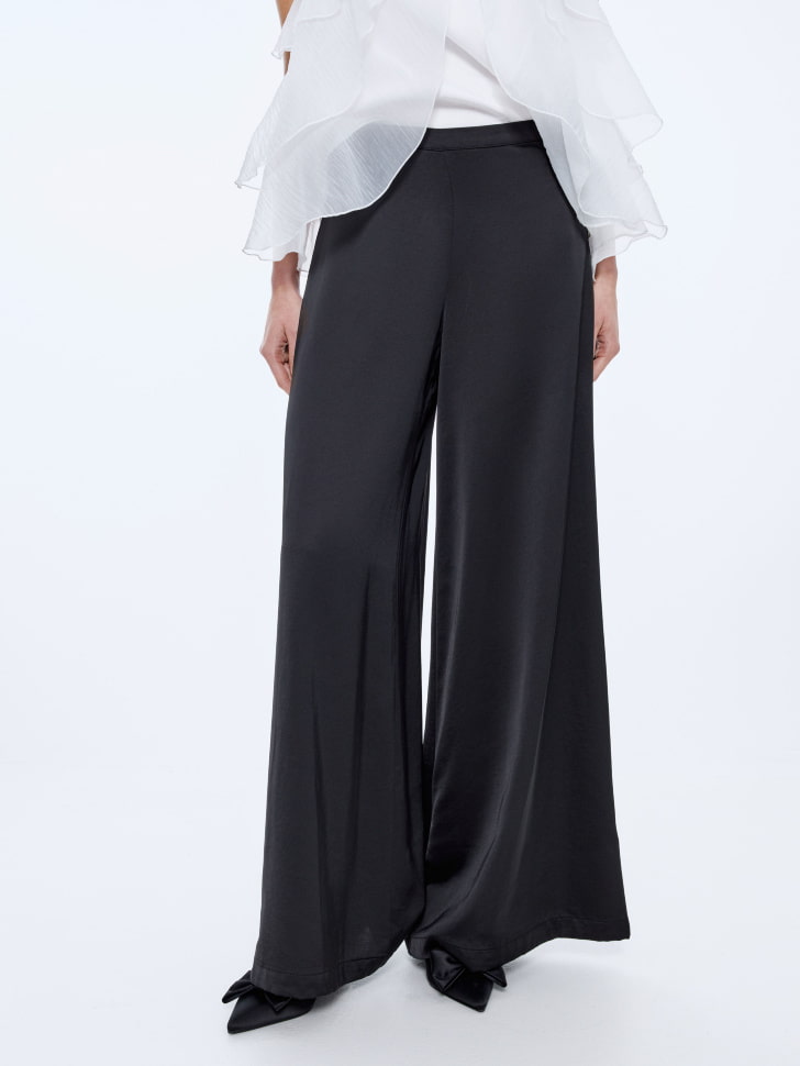 атласные широкие брюки 4610517073891 по акции