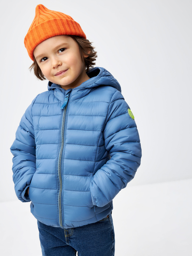 

Стеганая куртка с капюшоном для мальчиков