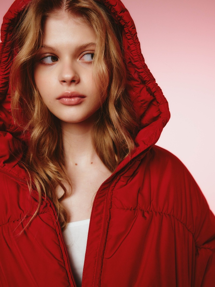 куртка из линейки  young от бренда sela вид слева