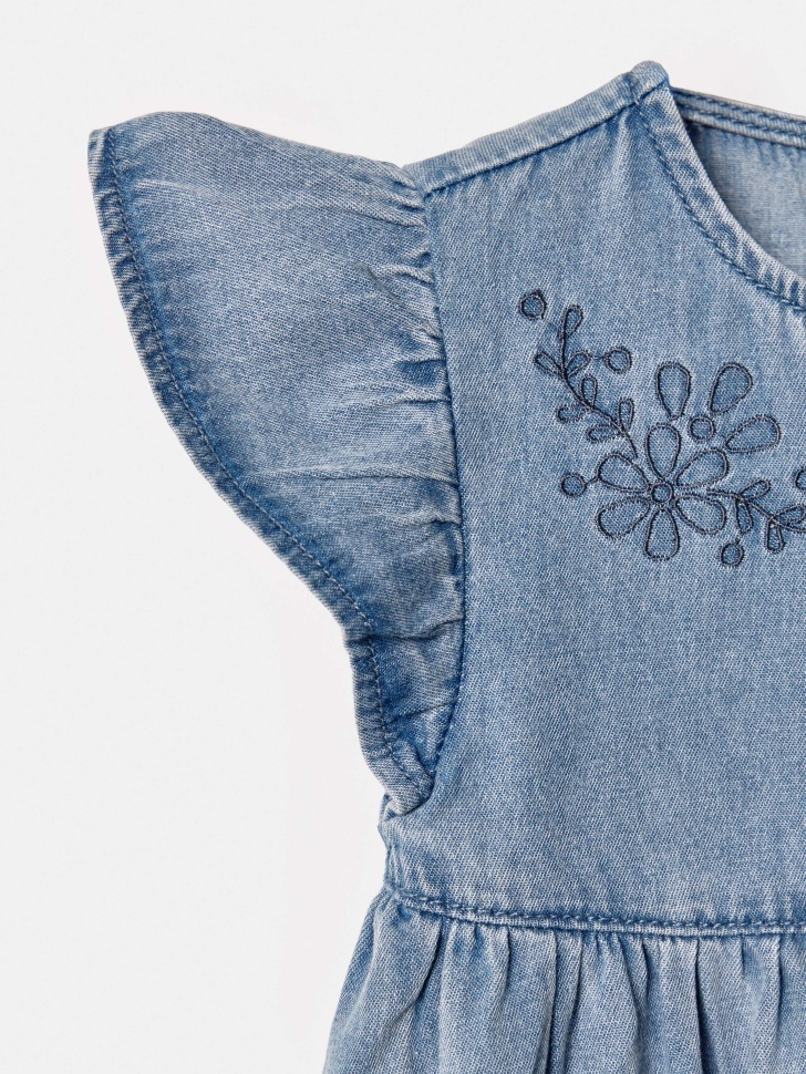 Товар голубого цвета с внутренней стороны