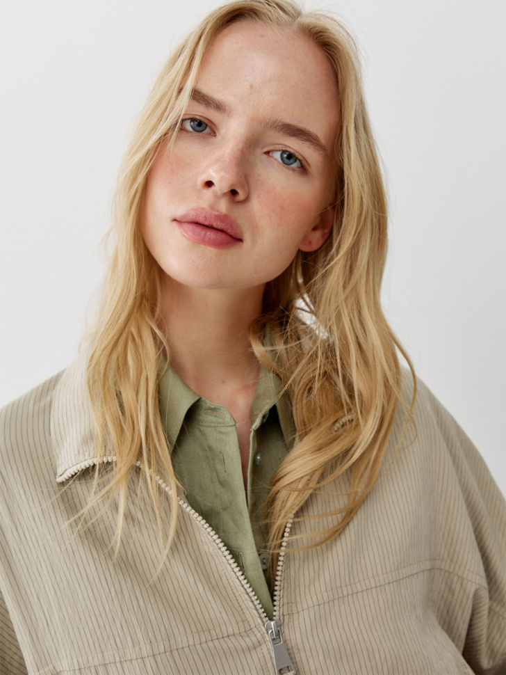 Товар с артикулом 4680798807645 вид сзади