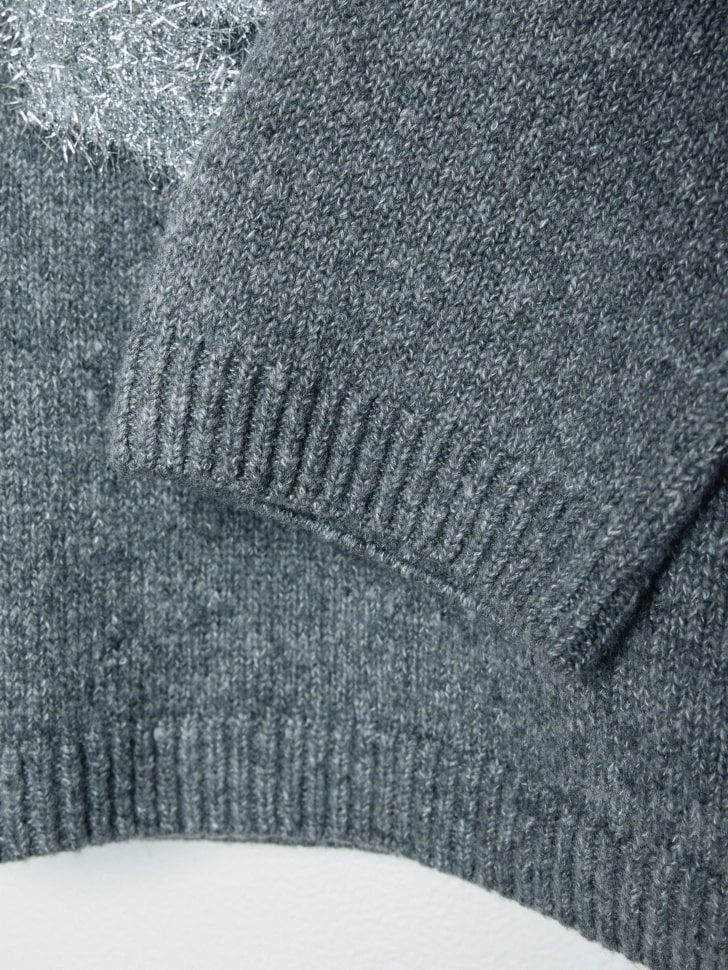 укороченный вязаный джемпер с люрексом для девочек 4610517134585 на официальном сайте