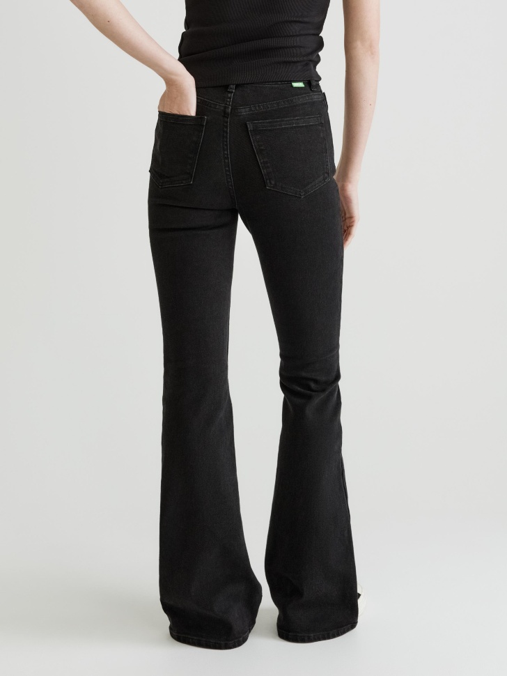 джинсы 445 flared tall по цене 3599 руб вид справа
