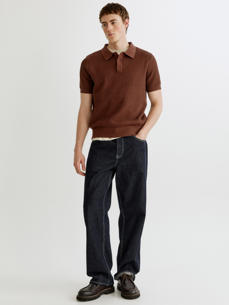 вязаное поло с коротким рукавом от бренда sela вид слева