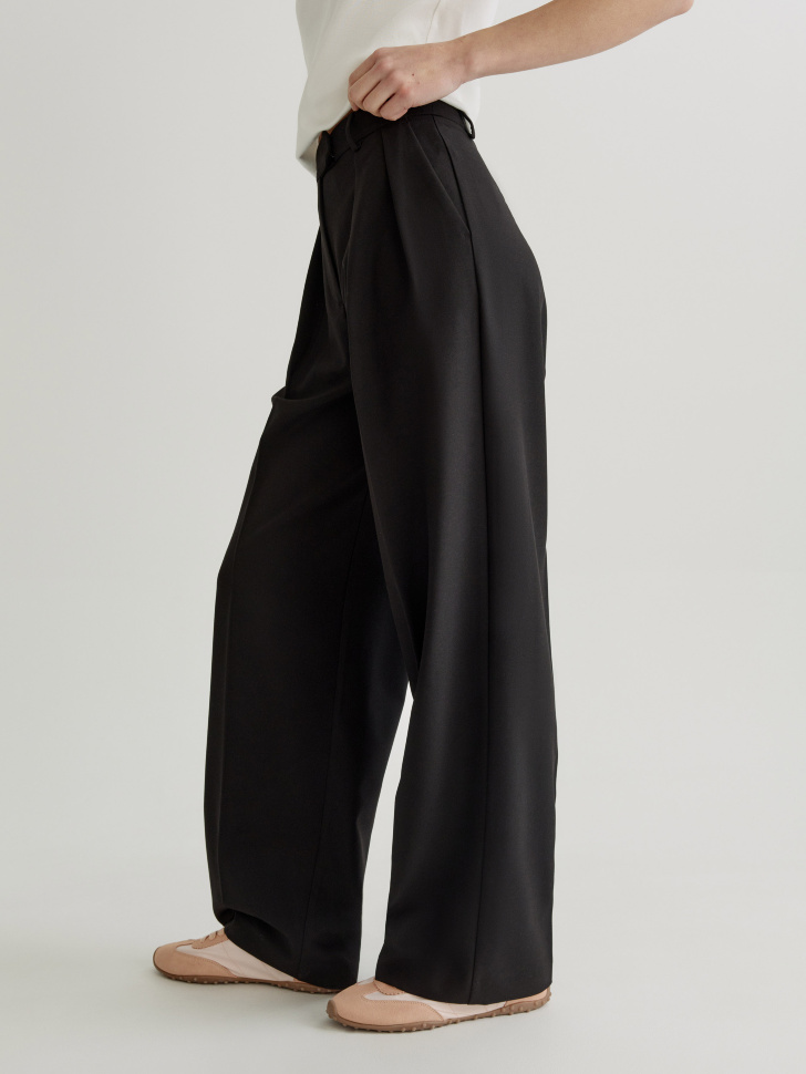 классические брюки со стрелками по цене 3799 руб вид справа