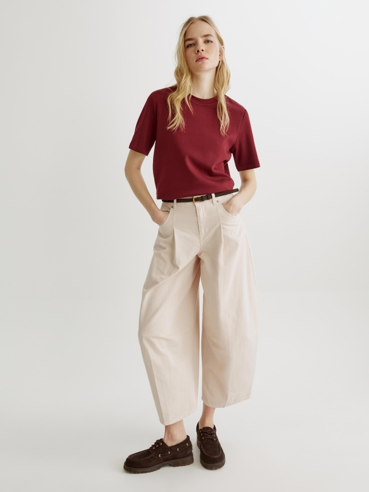 базовая футболка из интерлока от бренда sela вид слева