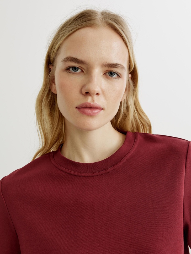 базовая футболка из интерлока из россии вид сбоку