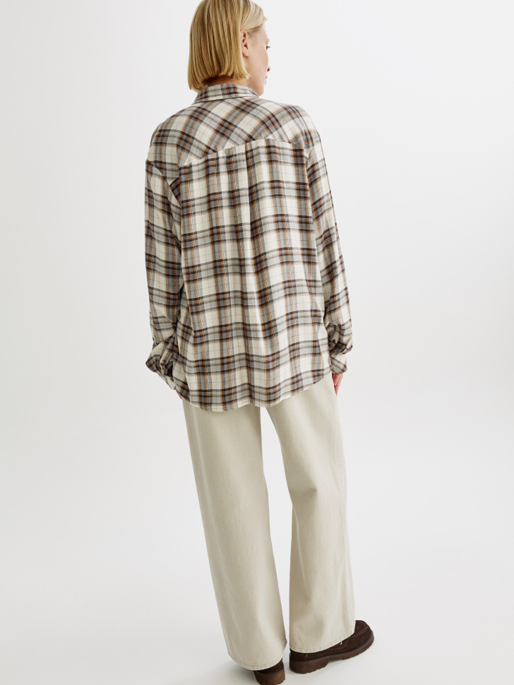 фланелевая рубашка оверсайз в клетку по цене 2799 руб вид справа