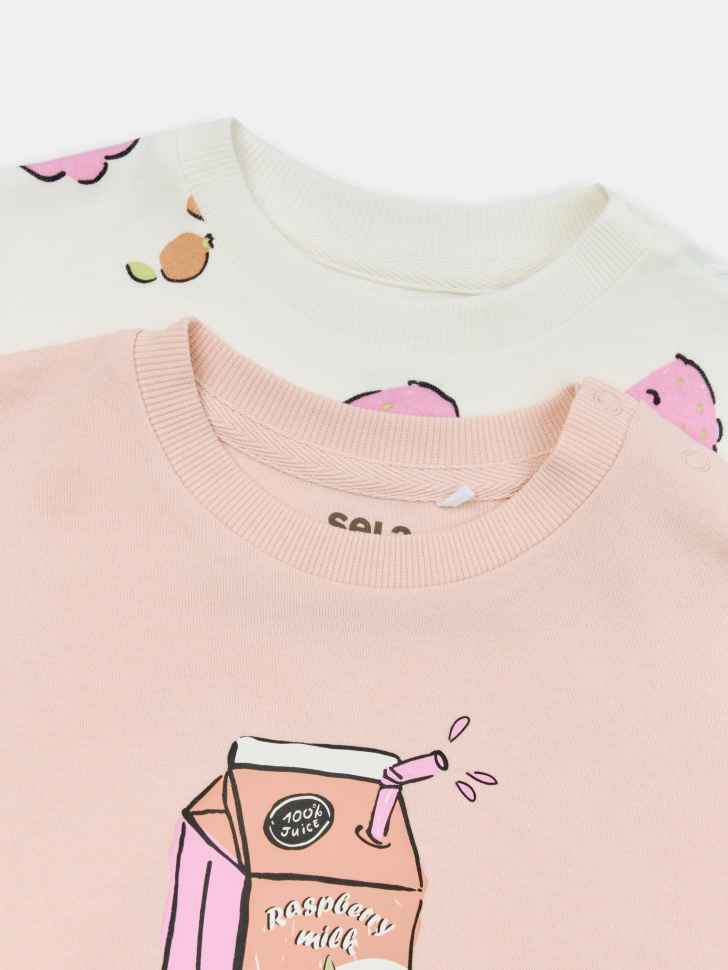 набор из 2 футболок для малышей от бренда sela вид слева