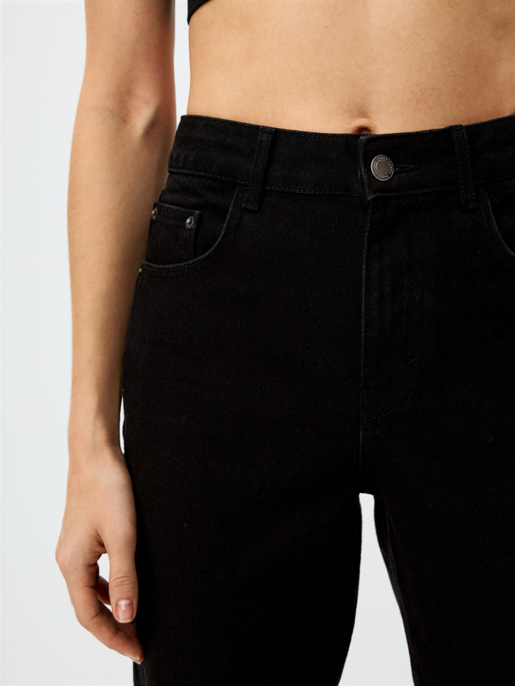 Джинсы 404 MOM FIT из органического хлопка. Фото №6