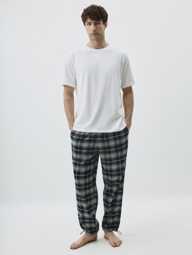Базовая футболка REGULAR FIT. Фото №2