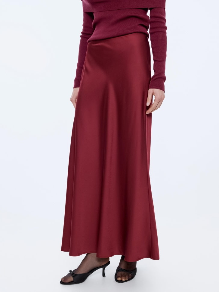 сатиновая юбка макси 4610517054012 по акции