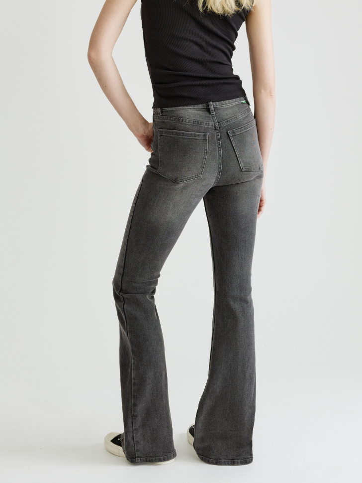 джинсы 445 flared tall по цене 3599 руб вид справа