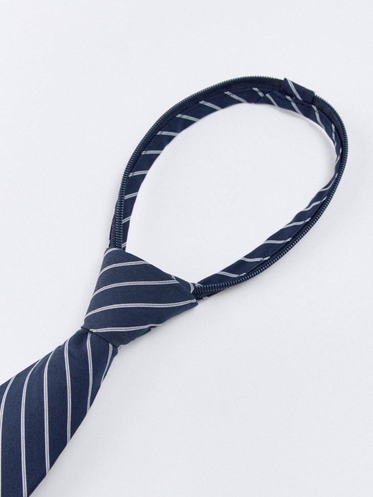 галстук в полоску детский по цене 599 руб вид справа