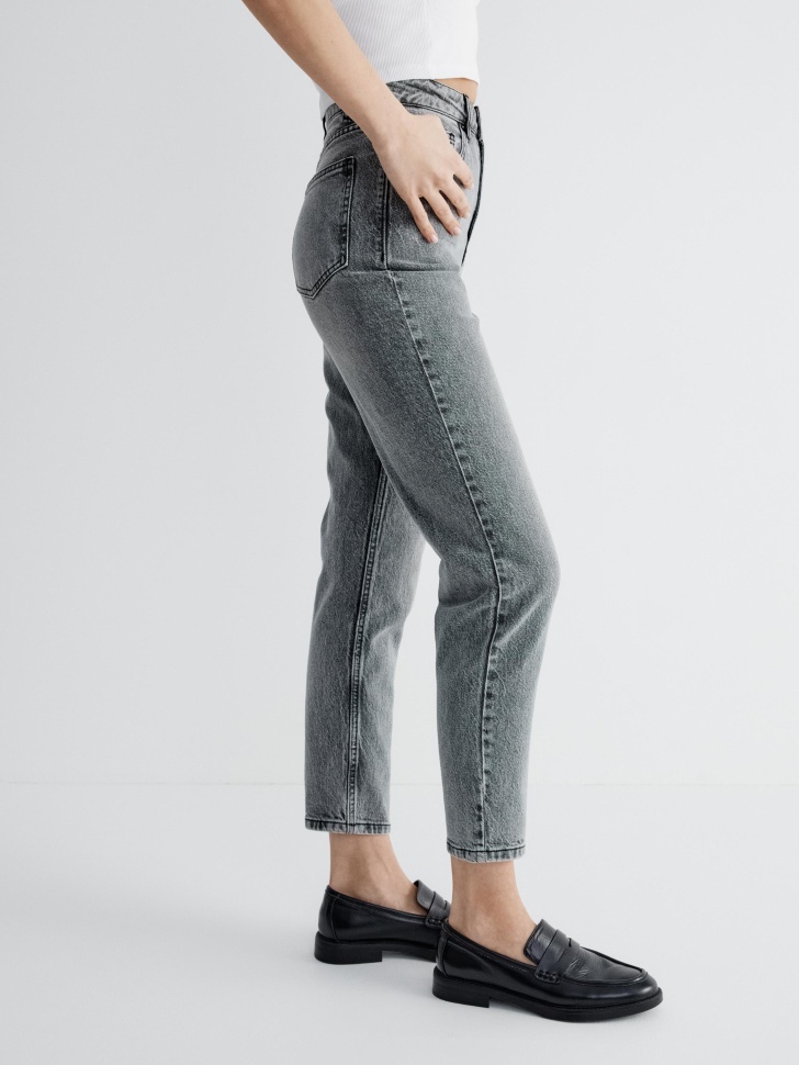 джинсы 404 мом с высокой посадкой по цене 3599 руб вид справа