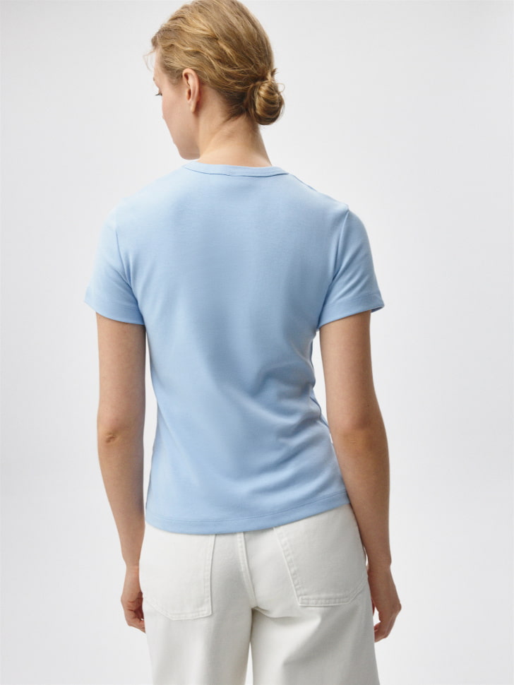 футболка kira slim fit 4680704837353 купить с доставкой