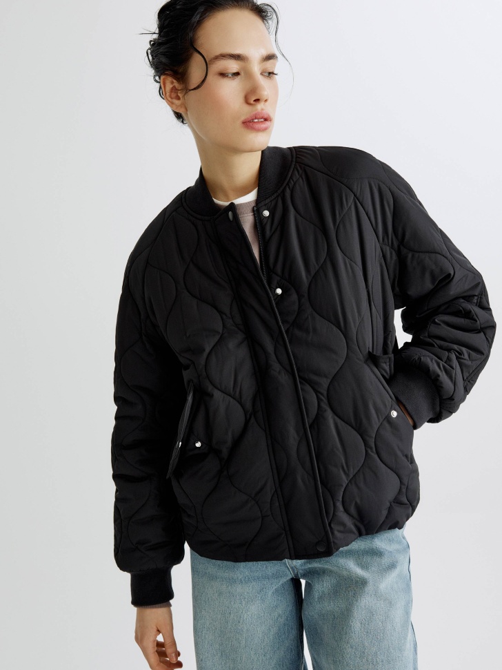 стеганая куртка с водоотталкивающей пропиткой по цене 5999 руб вид справа