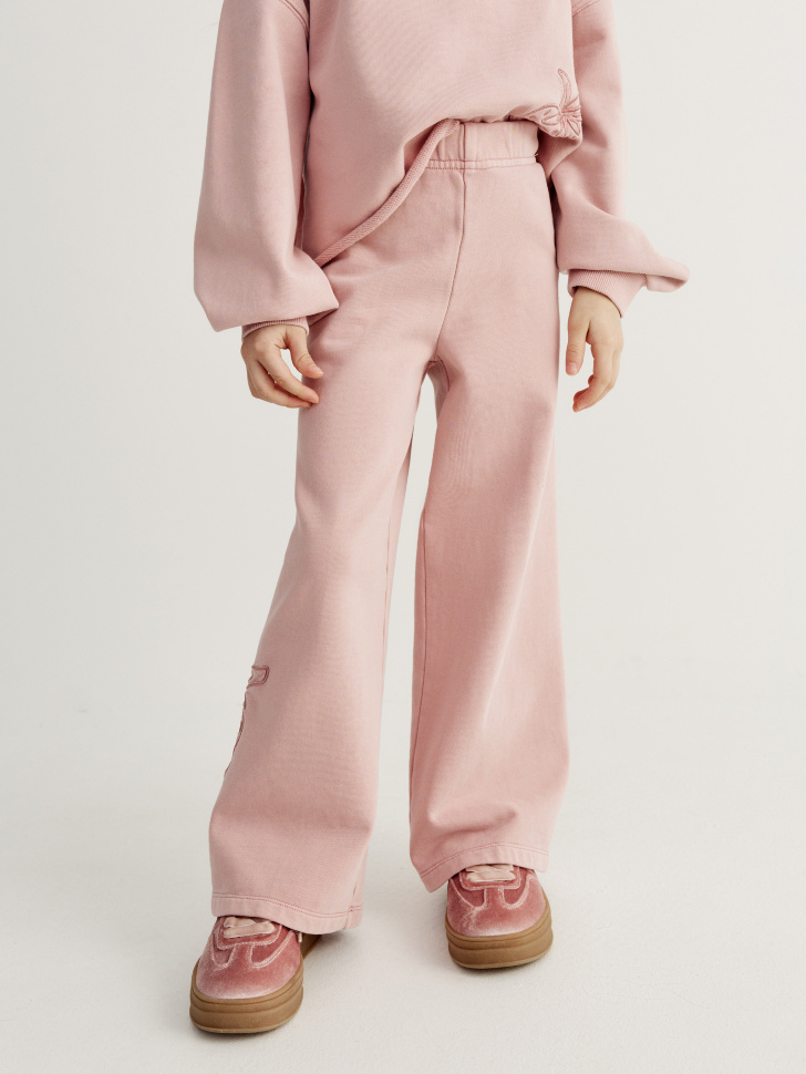 широкие брюки с вышивкой для девочек от известного бренда по акции