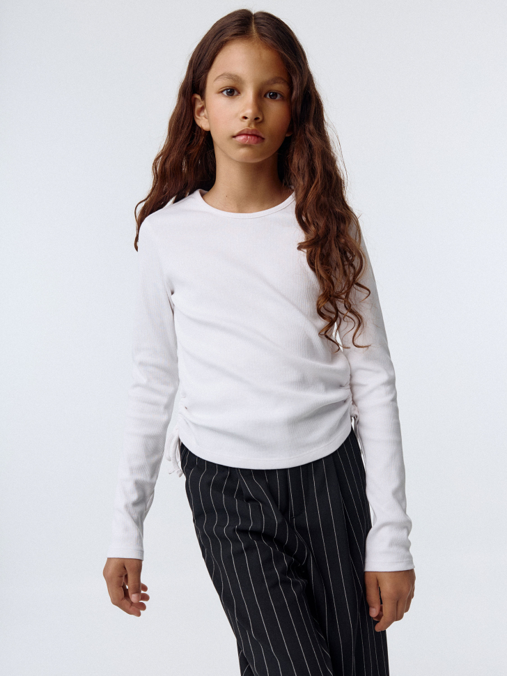 

Трикотажный лонгслив в рубчик для девочек