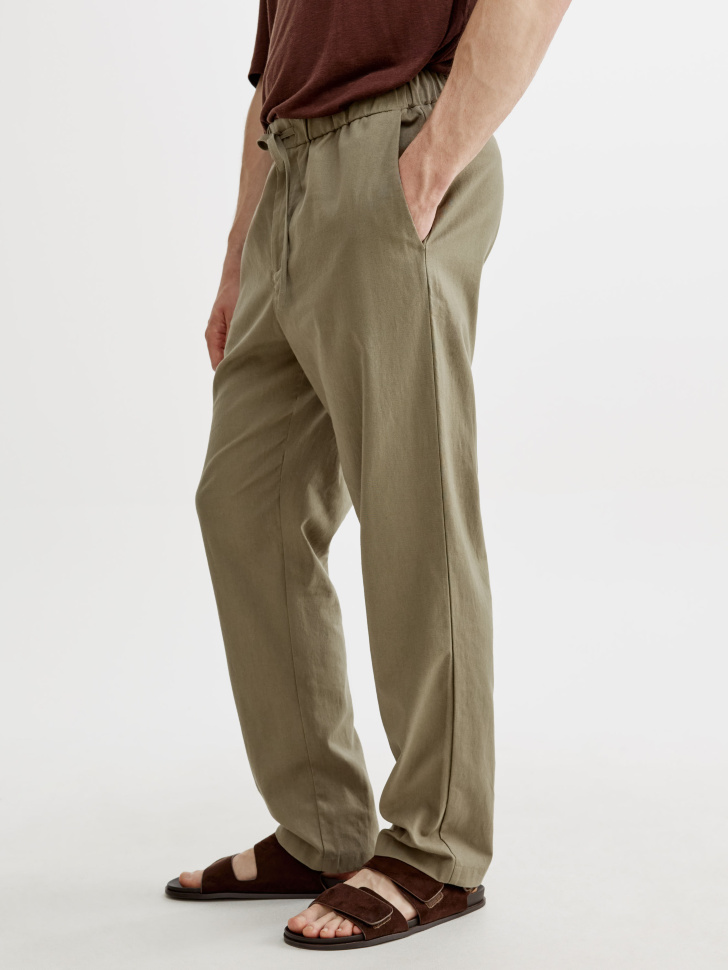 прямые брюки из смесового льна из россии вид сбоку