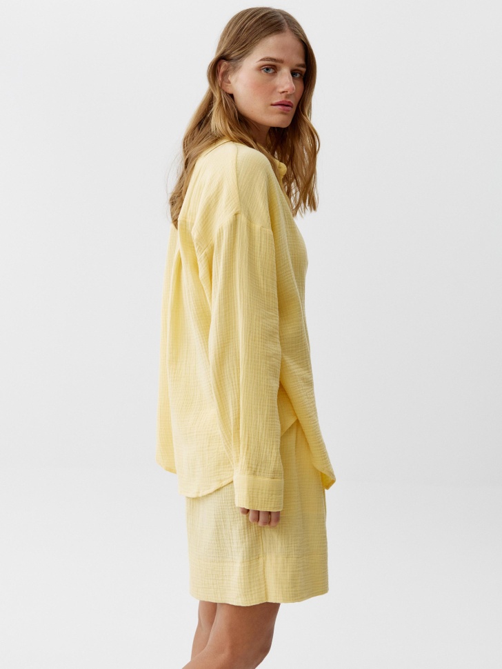 рубашка оверсайз из муслина по цене 2799 руб вид справа