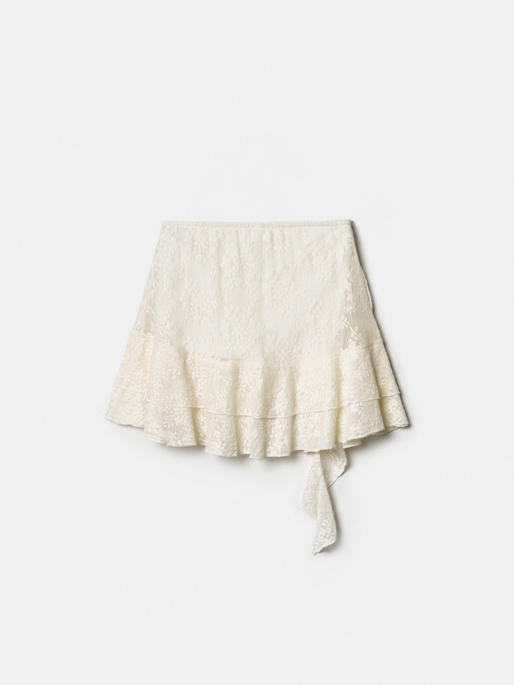 юбка-шорты из кружева с воланами для девочек из россии вид сбоку