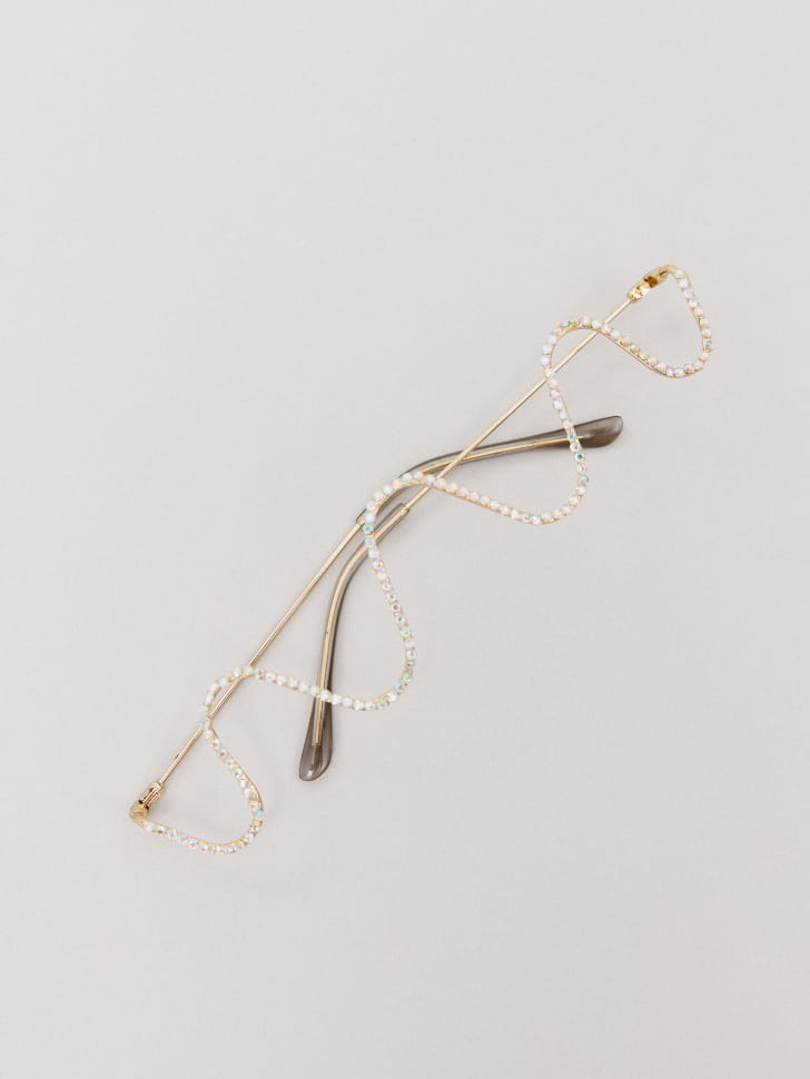 карнавальные очки с декором из страз для девочек из россии вид сбоку