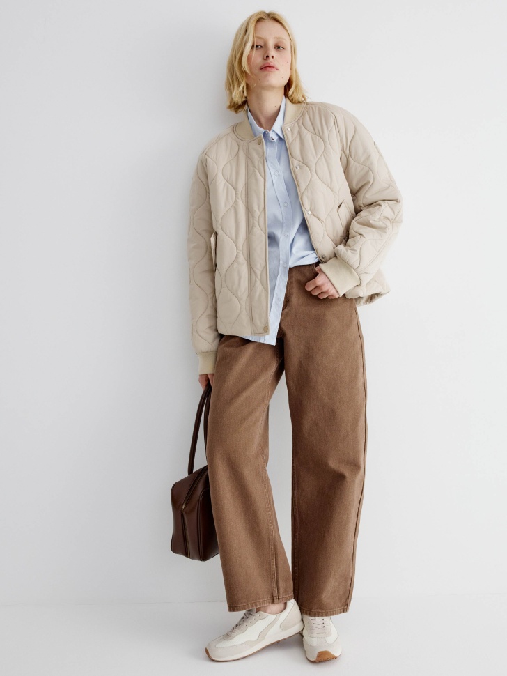 стеганая куртка с водоотталкивающей пропиткой от бренда sela вид слева