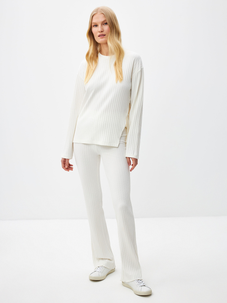 

Брюки в рубчик